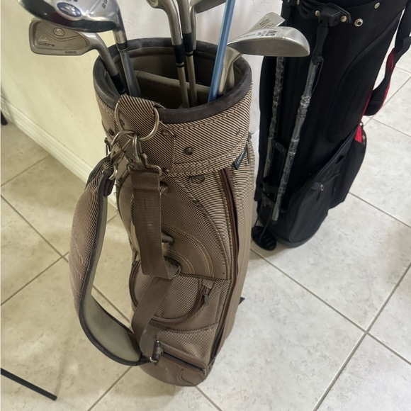 Izzo golf cart bag with shoulder strap and club dividers . - Picture 7 of 9